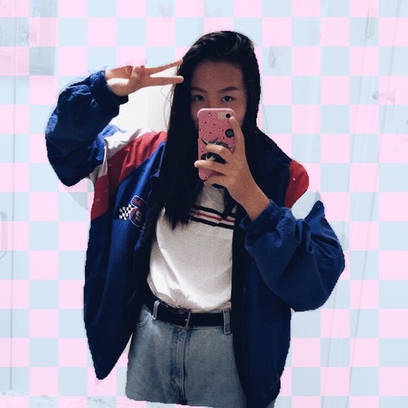 Meet your Posher, Katie - Picture 1 of 1